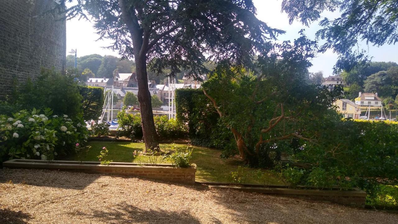Appartement Sur Le Port, 105M Rez De Jardin Avec Parc Privatif サン・バレリ・アン・コー エクステリア 写真