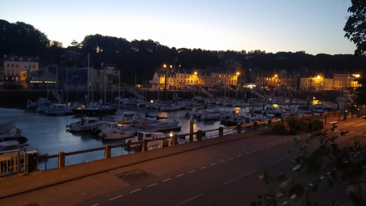Appartement Sur Le Port, 105M Rez De Jardin Avec Parc Privatif サン・バレリ・アン・コー エクステリア 写真